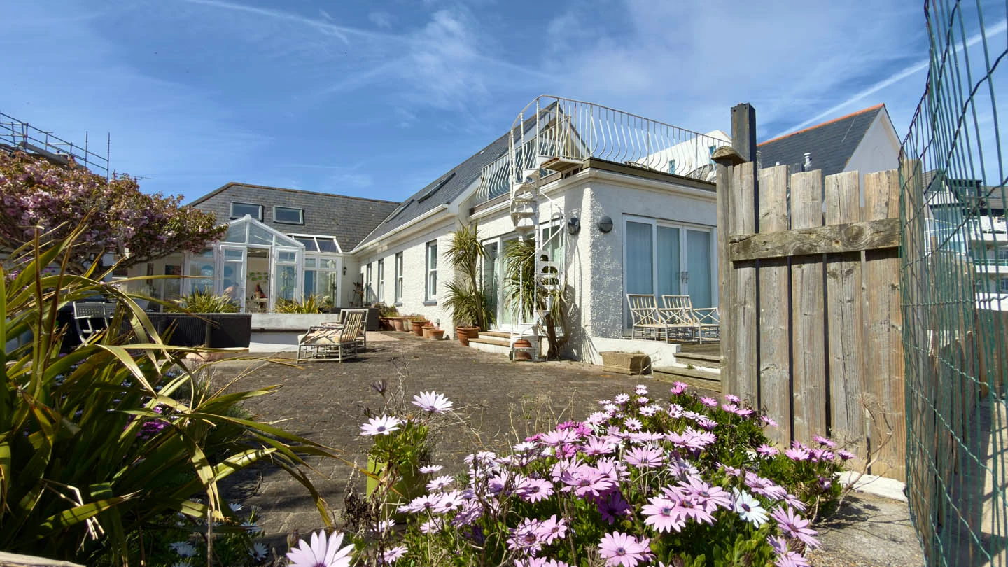 CONFIDENTIAL – La Rocque