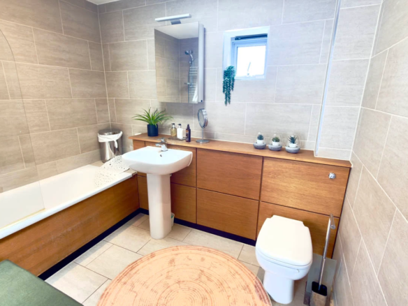 1 Sunshine Gardens, Marett Road, St. Helier