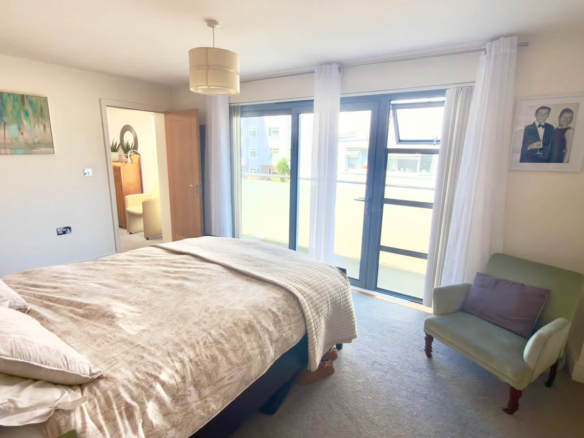 1 Sunshine Gardens, Marett Road, St. Helier