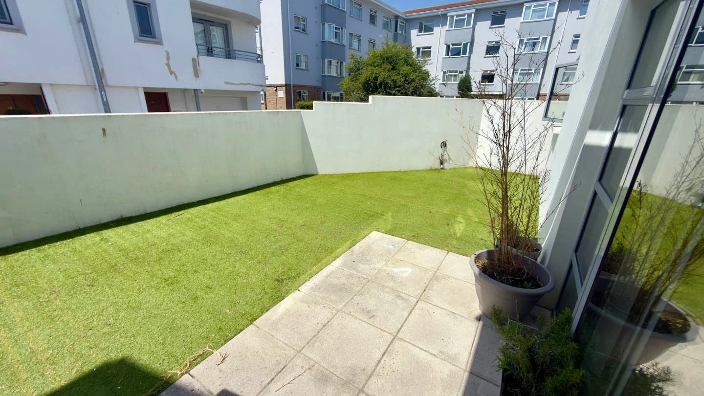 1 Sunshine Gardens, Marett Road, St. Helier