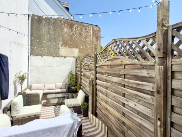 1 Sunshine Gardens, Marett Road, St. Helier