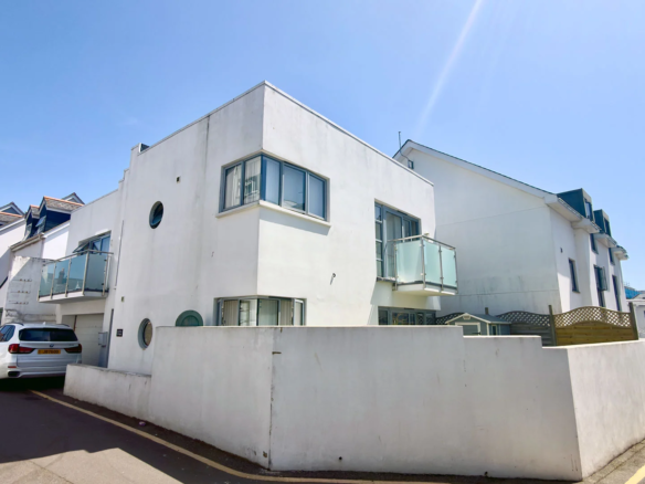 1 Sunshine Gardens, Marett Road, St. Helier