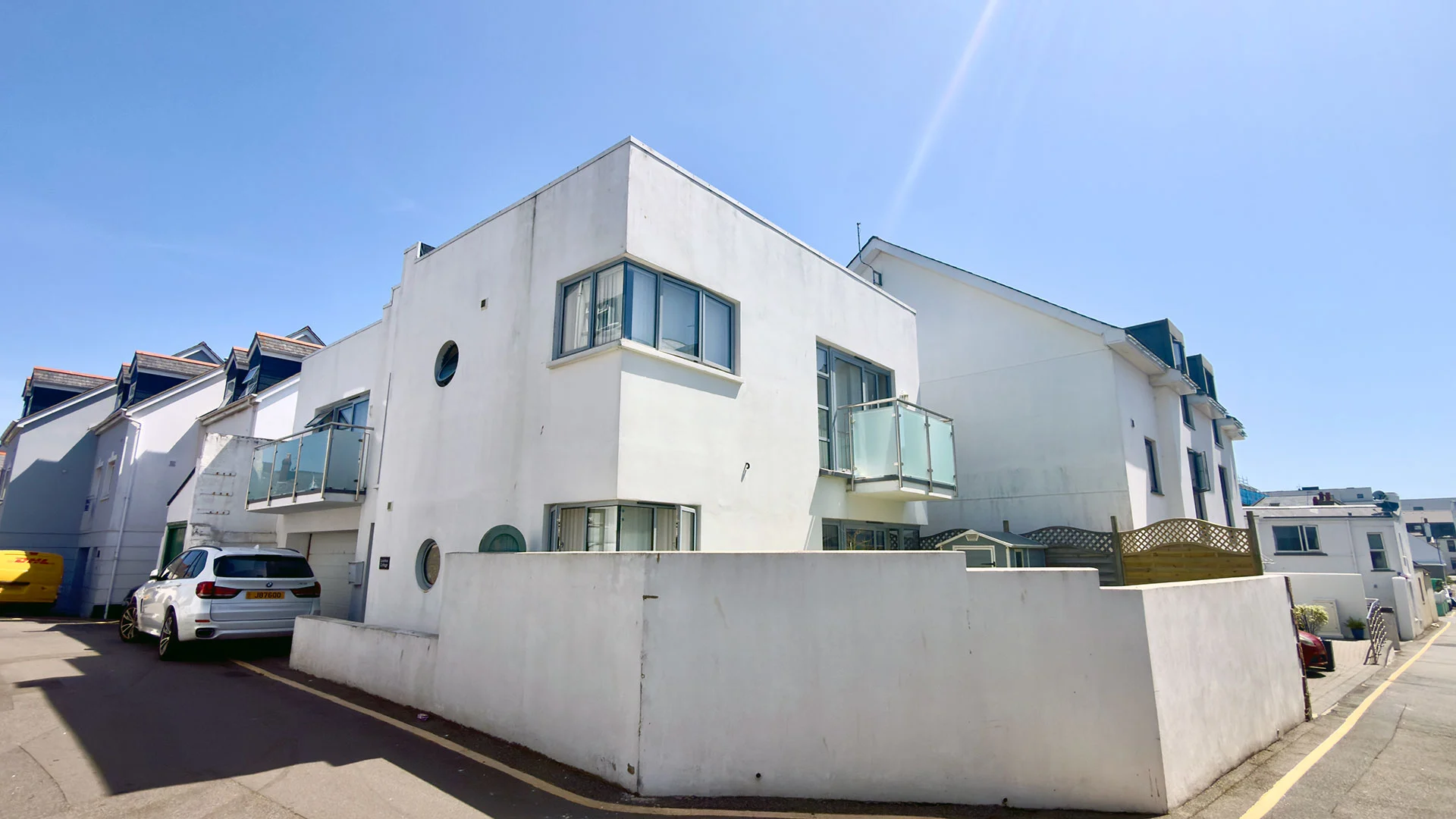 1 Sunshine Gardens, Marett Road, St. Helier