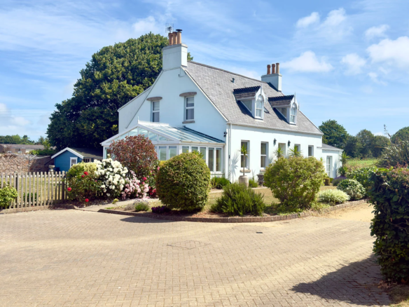 Wheatlands, La Rue des Longchamps, St. Brelade