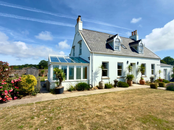 Wheatlands, La Rue des Longchamps, St. Brelade