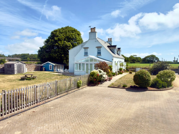 Wheatlands, La Rue des Longchamps, St. Brelade