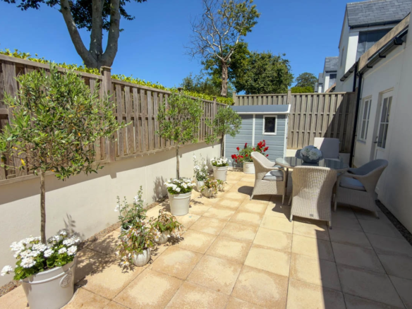 88 Langtry Gardens, St. Saviours Hill