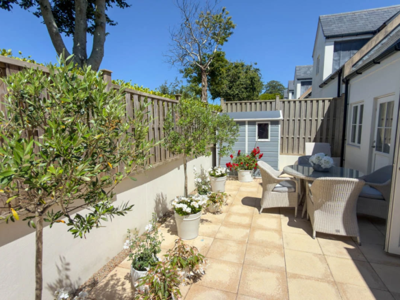 88 Langtry Gardens, St. Saviours Hill