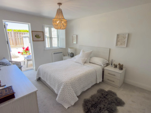 88 Langtry Gardens, St. Saviours Hill