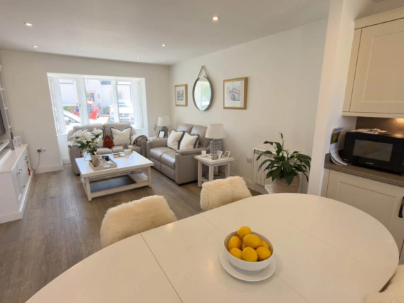 88 Langtry Gardens, St. Saviours Hill