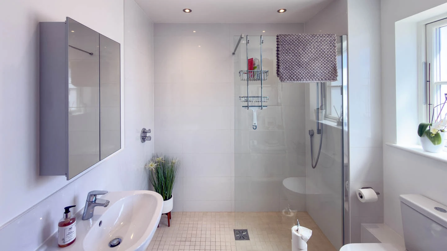 88 Langtry Gardens, St. Saviours Hill