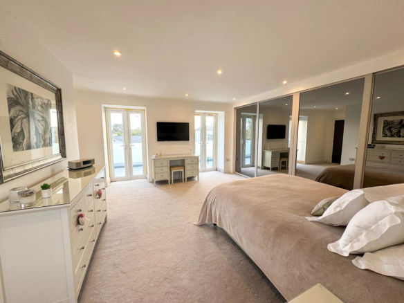 Lavington, Beauport Estate, La Route des Genets, St. Brelade