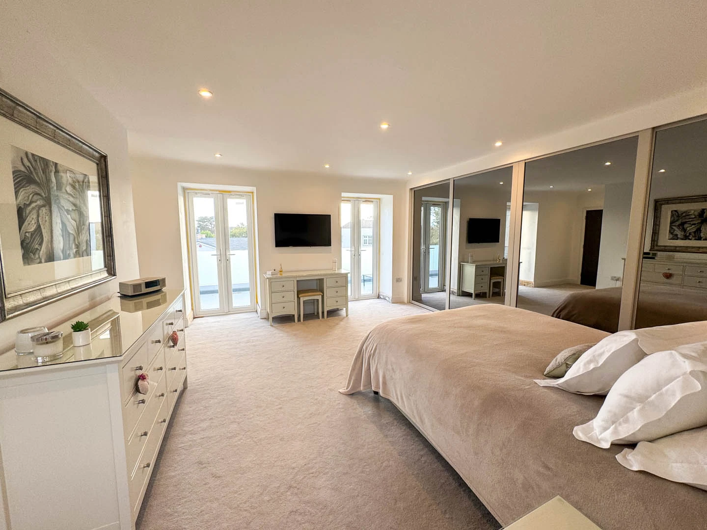 Lavington, Beauport Estate, La Route des Genets, St. Brelade