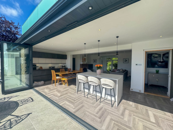 Lavington, Beauport Estate, La Route des Genets, St. Brelade