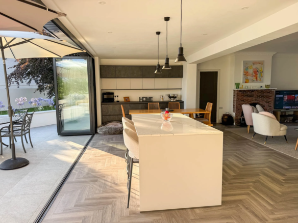 Lavington, Beauport Estate, La Route des Genets, St. Brelade