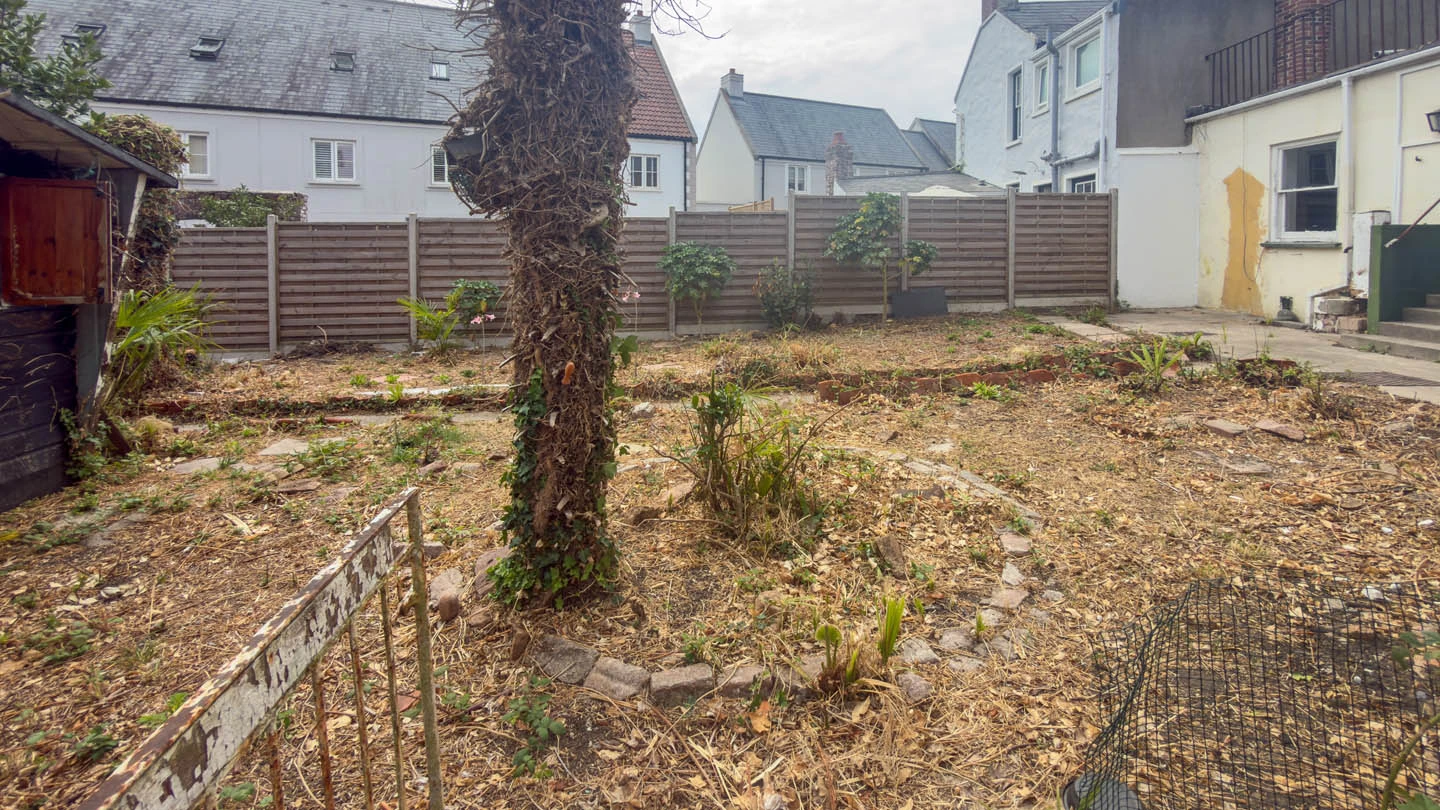 2 Hilgrove Terrace, Gorey Village Main Road