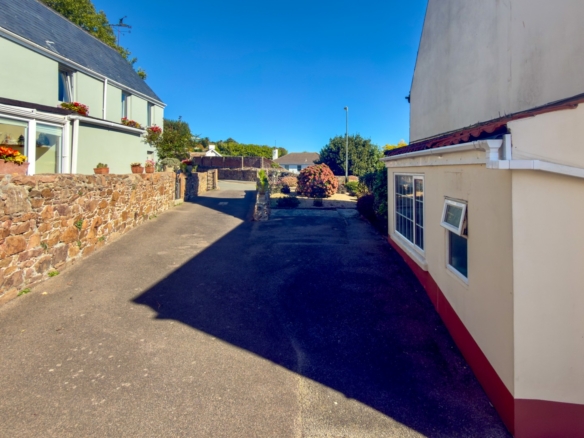 No 1 Warrington, Gorey Village Main Road, Grouville