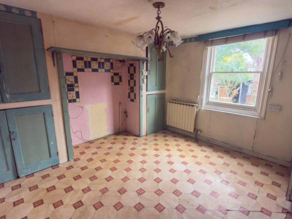 2 Hilgrove Terrace, Gorey Village Main Road
