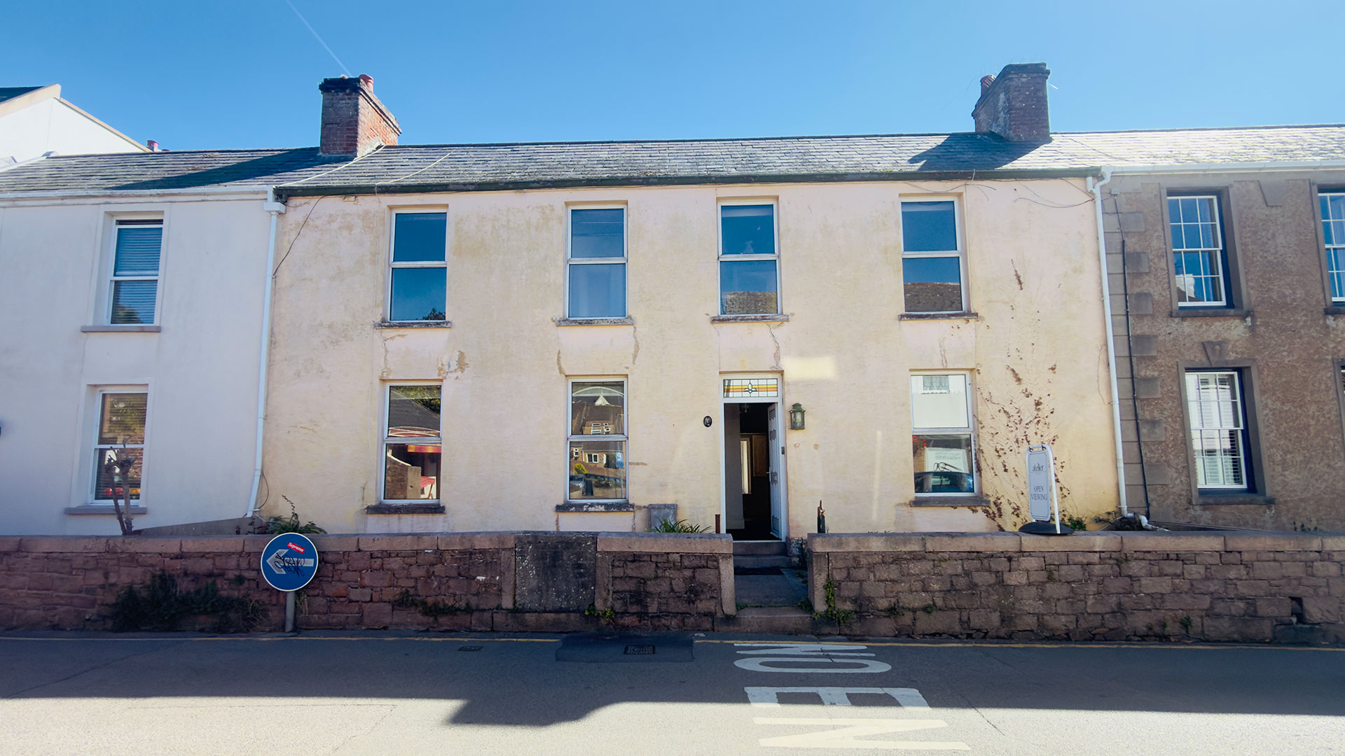 2 Hilgrove Terrace, Gorey Village Main Road
